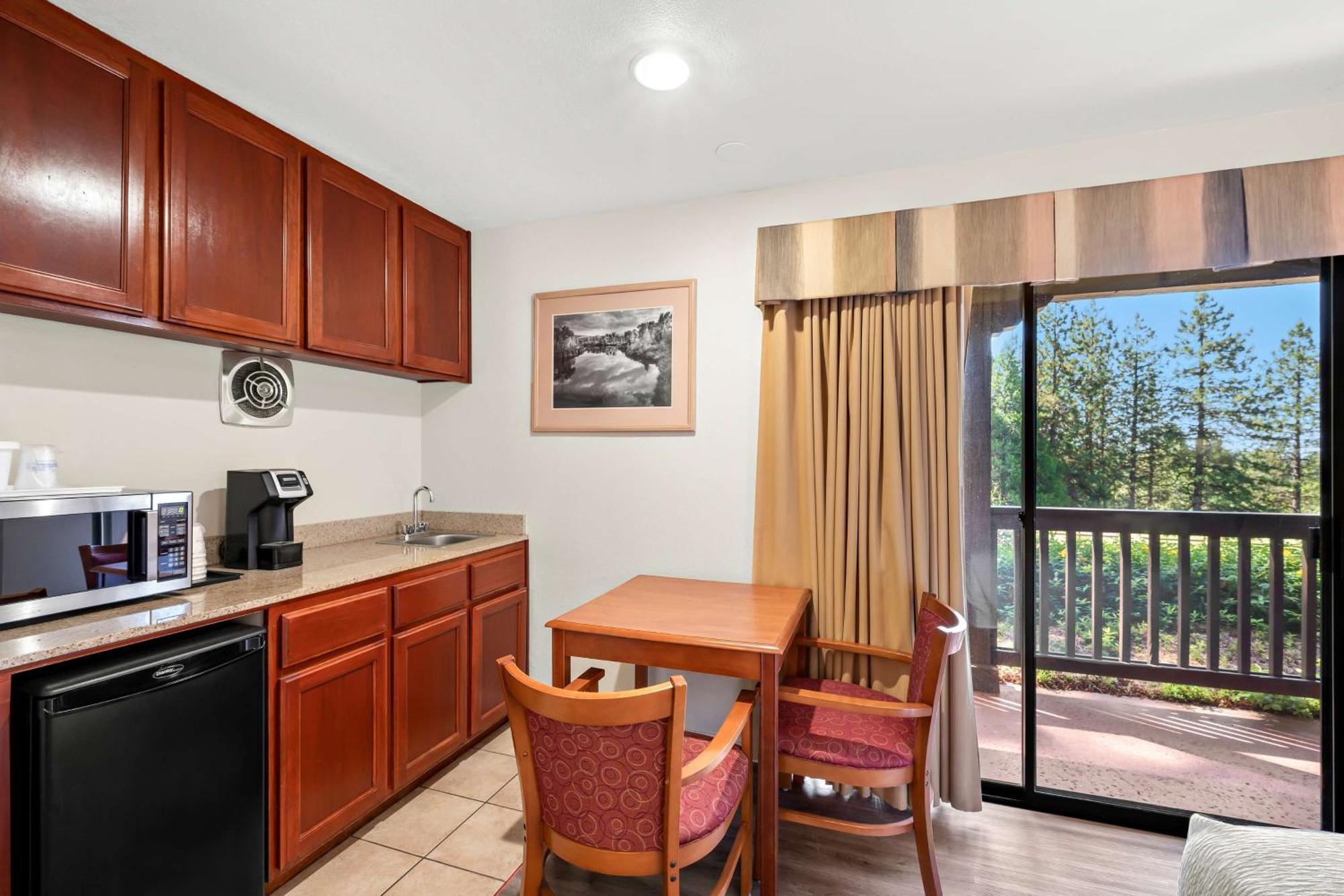 Best Western Stagecoach Inn Pollock Pines Exterior foto