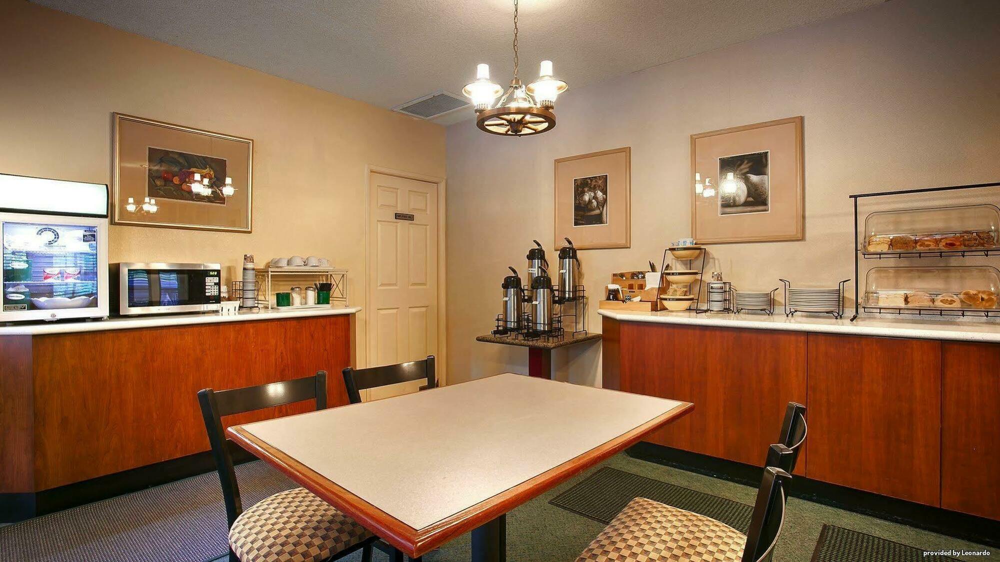 Best Western Stagecoach Inn Pollock Pines Exterior foto